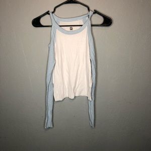 Open shoulder baseball tee